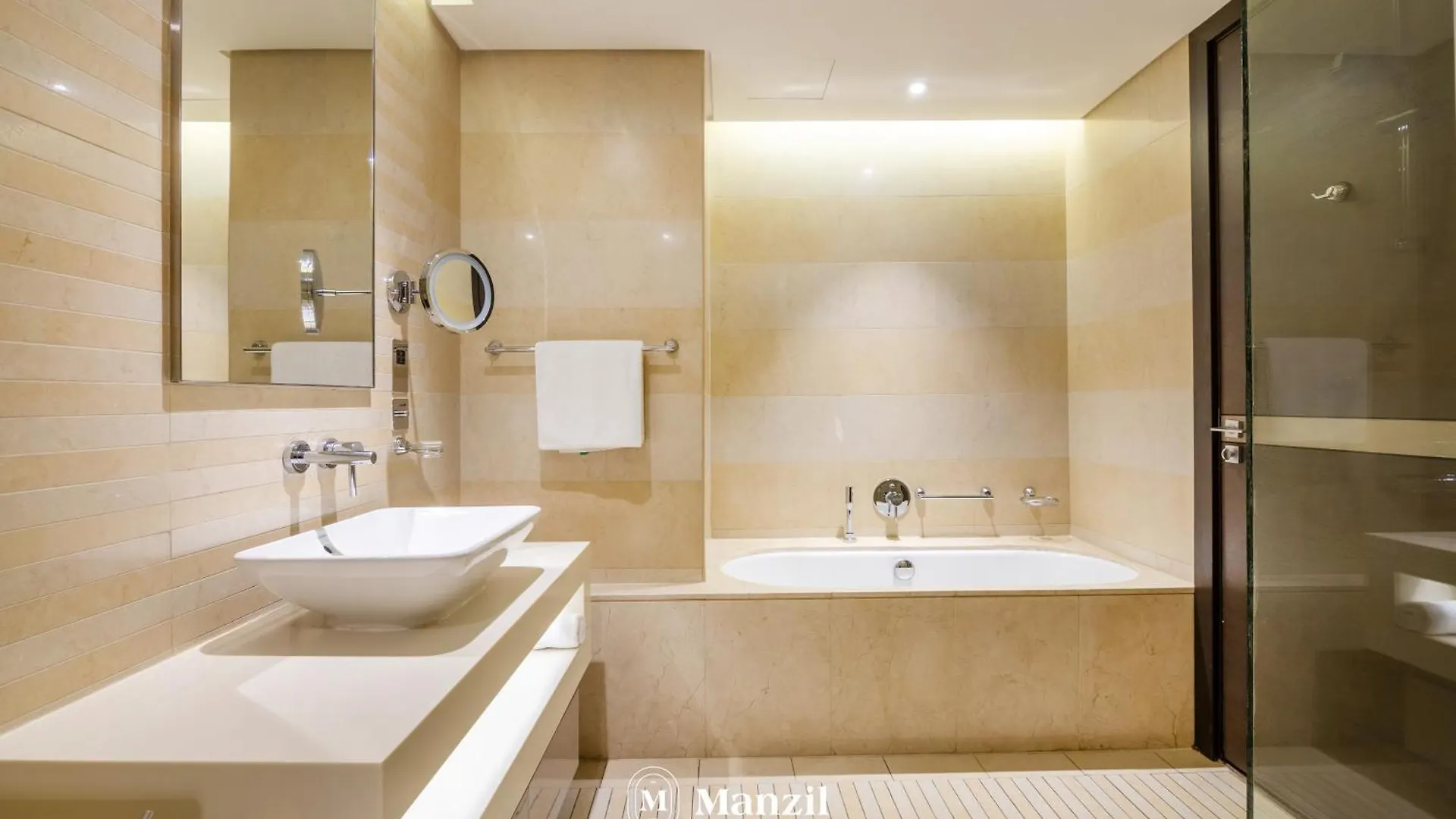 Luxury Studios & Apartments In Dubai Creek Heights, Near Wafi Mall & Dubai Frame
