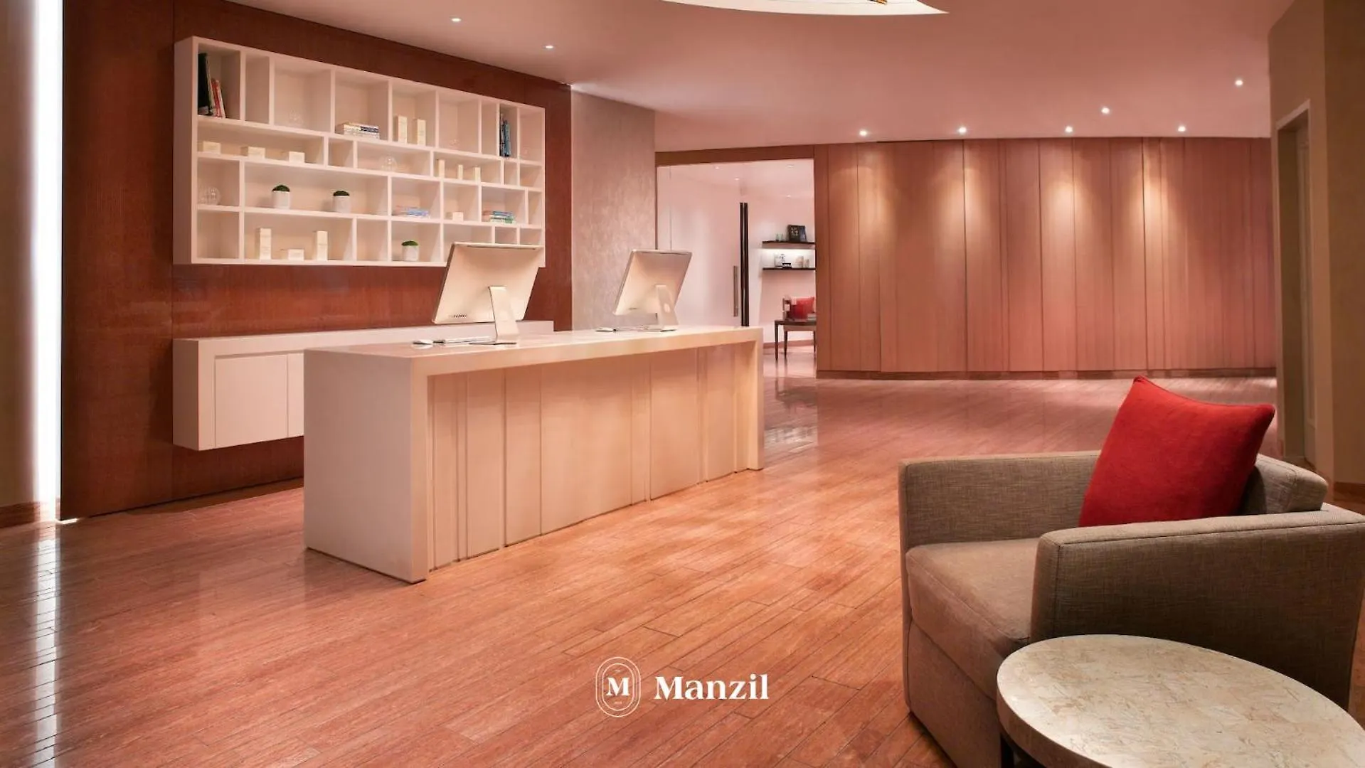 Luxury Studios & Apartments In Dubai Creek Heights, Near Wafi Mall & Dubai Frame 0*,