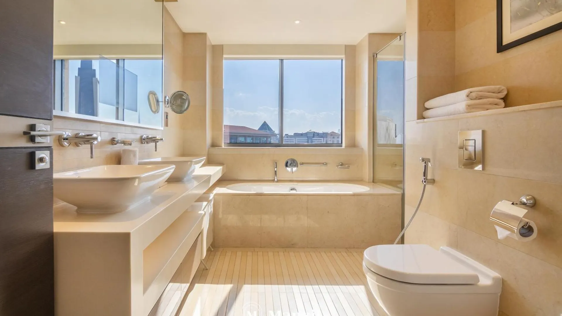 Luxury Studios & Apartments In Dubai Creek Heights, Near Wafi Mall & Dubai Frame