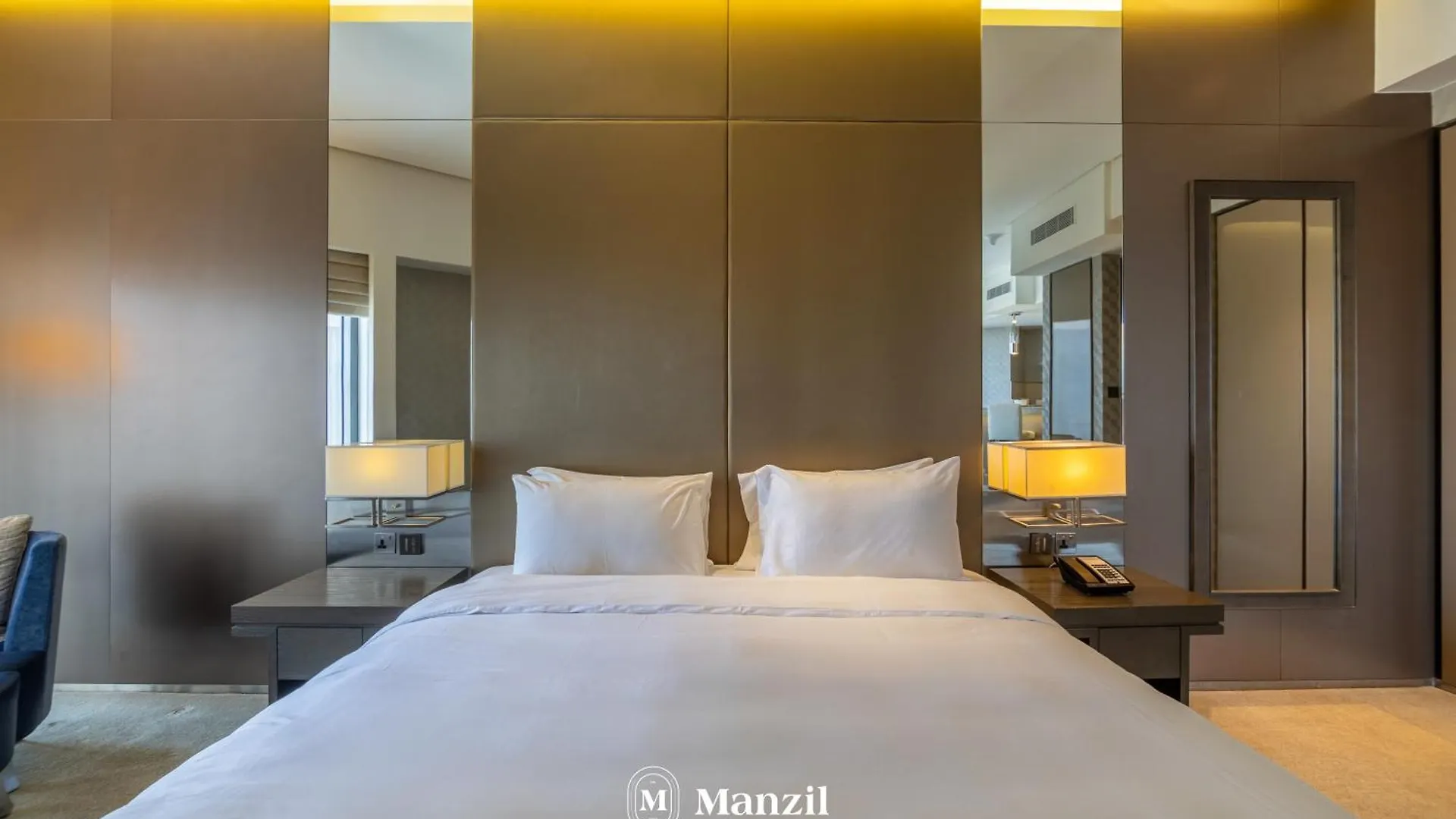 Luxury Studios & Apartments In Dubai Creek Heights, Near Wafi Mall & Dubai Frame